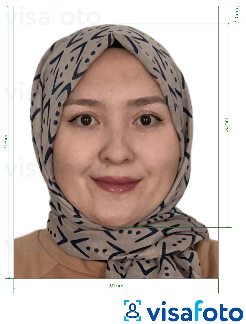  کی تصویر کی مثال ترکمانستان پاسپورٹ 3x4 سینٹی میٹر (30x40 ملی میٹر) سائز کی تفصیلات كے مطابق بنائی گئی ،  